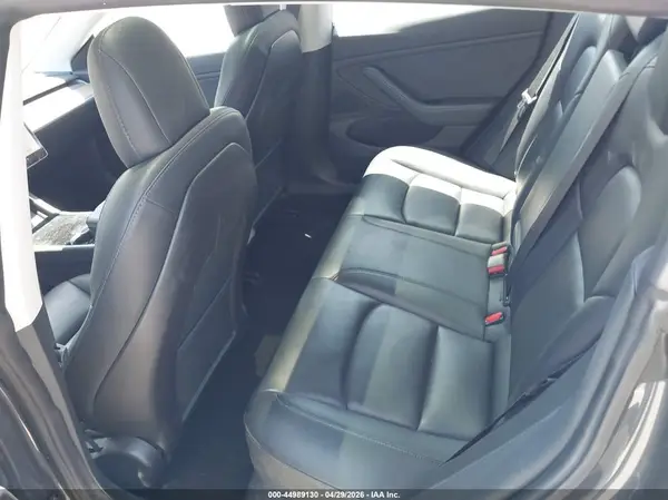 5YJ3E1EA0KF300910 2019 TESLA MODEL 3 - Image 8
