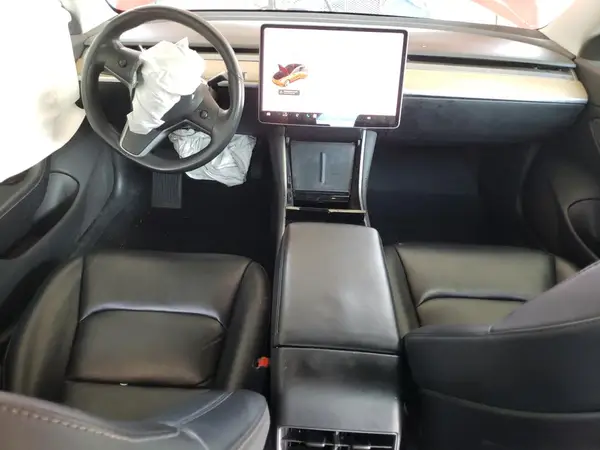 5YJ3E1EA0KF301121 2019 TESLA MODEL 3 - Image 8