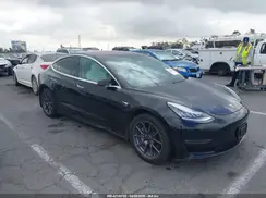 5YJ3E1EA0KF301779 2019 TESLA MODEL 3