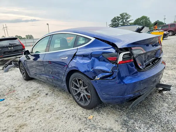 5YJ3E1EA0KF309140 2019 TESLA MODEL 3 - Image 2