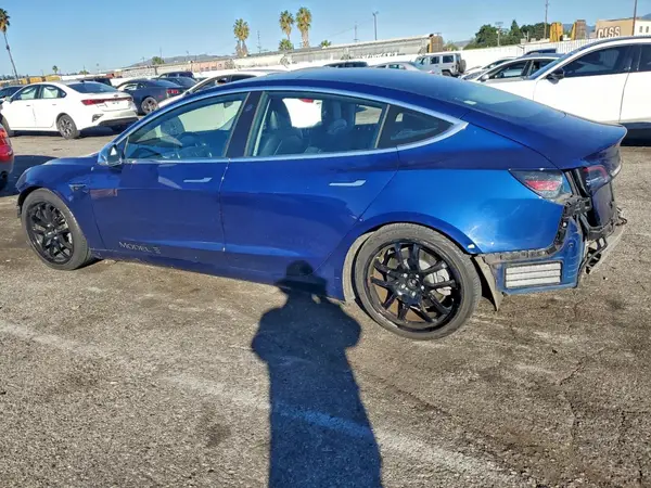 5YJ3E1EA0KF309669 2019 TESLA MODEL 3 - Image 2