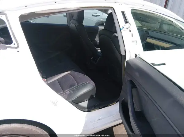 5YJ3E1EA0KF309686 2019 TESLA MODEL 3 - Image 8