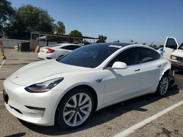 5YJ3E1EA0KF311650 2019 TESLA MODEL 3 - Image 1