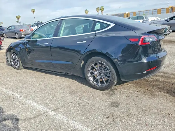 5YJ3E1EA0KF325175 2019 TESLA MODEL 3 - Image 2