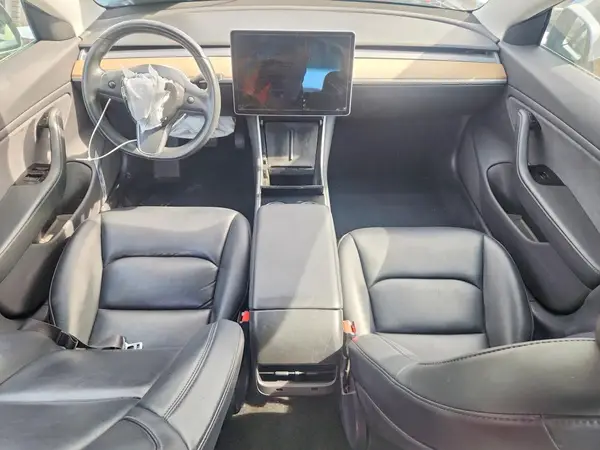 5YJ3E1EA0KF325483 2019 TESLA MODEL 3 - Image 8