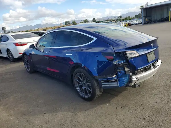 5YJ3E1EA0KF326262 2019 TESLA MODEL 3 - Image 2