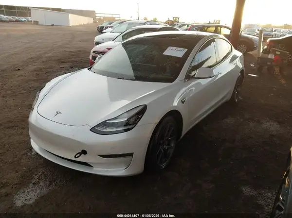 5YJ3E1EA0KF331784 2019 TESLA MODEL 3 - Image 2