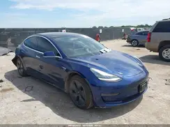5YJ3E1EA0KF344972 2019 TESLA MODEL 3