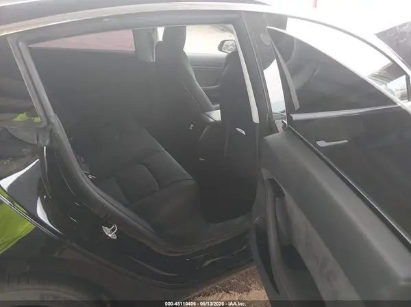 5YJ3E1EA0KF361951 2019 TESLA MODEL 3 - Image 8