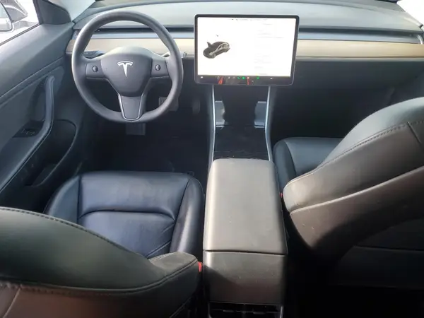 5YJ3E1EA0KF394660 2019 TESLA MODEL 3 - Image 8
