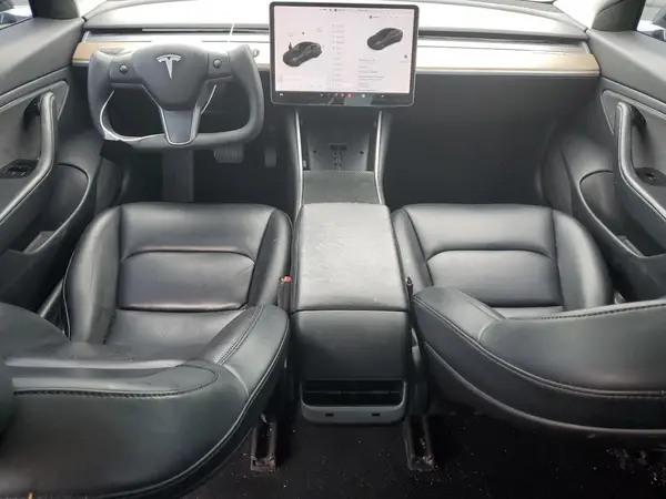 5YJ3E1EA0KF395520 2019 TESLA MODEL 3 - Image 8