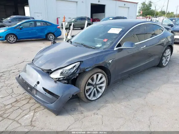 5YJ3E1EA0KF397526 2019 TESLA MODEL 3 - Image 2