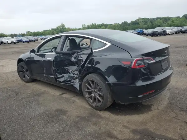 5YJ3E1EA0KF398174 2019 TESLA MODEL 3 - Image 2
