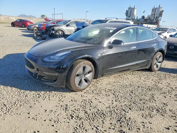 5YJ3E1EA0KF399051 2019 TESLA MODEL 3 - Image 1