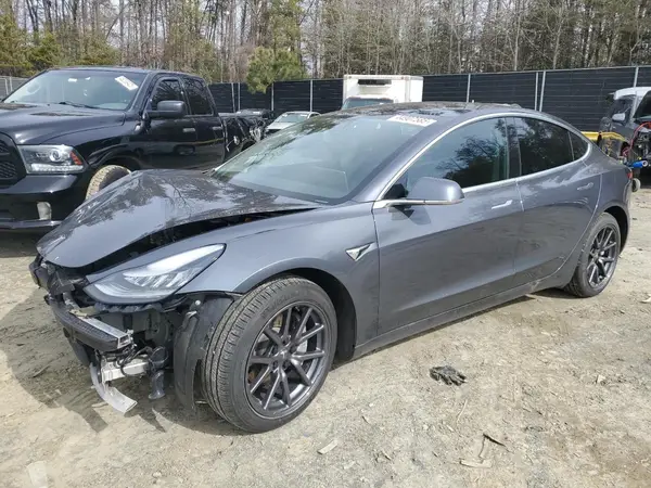 5YJ3E1EA0KF400330 2019 TESLA MODEL 3 - Image 1