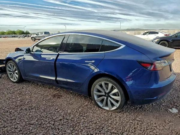 5YJ3E1EA0KF407522 2019 TESLA MODEL 3 - Image 2