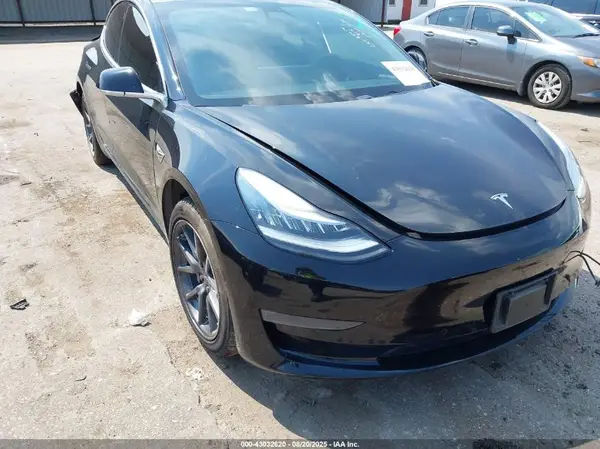 5YJ3E1EA0KF409898 2019 TESLA MODEL 3 - Image 1