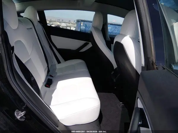 5YJ3E1EA0KF413045 2019 TESLA MODEL 3 - Image 8