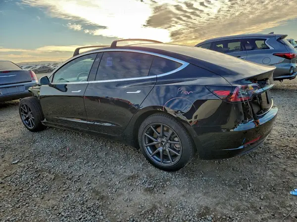 5YJ3E1EA0KF415670 2019 TESLA MODEL 3 - Image 2