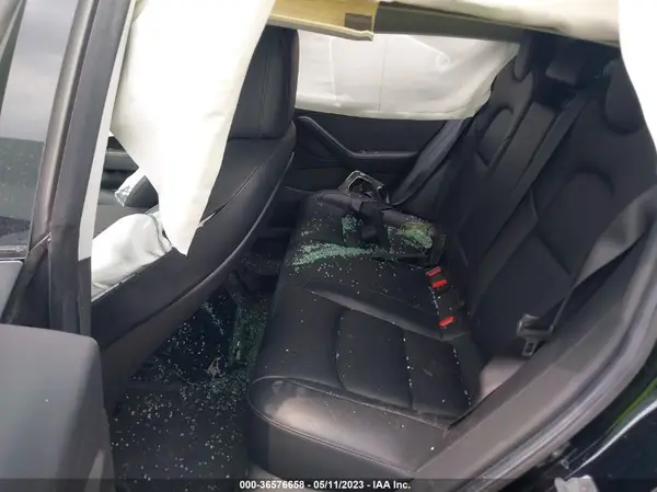 5YJ3E1EA0KF415796 2019 TESLA MODEL 3 - Image 8