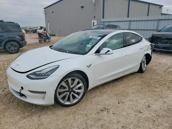 5YJ3E1EA0KF417967 2019 TESLA MODEL 3 - Image 1