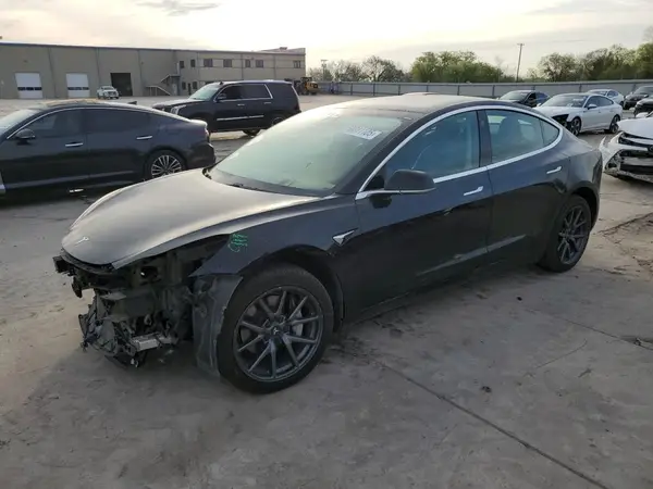 5YJ3E1EA0KF424577 2019 TESLA MODEL 3 - Image 1
