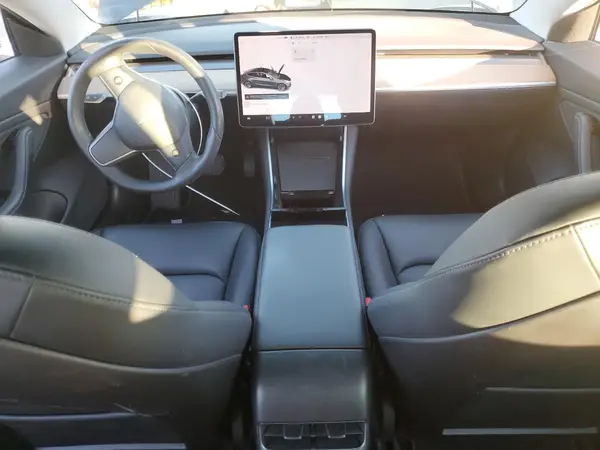 5YJ3E1EA0KF425423 2019 TESLA MODEL 3 - Image 8
