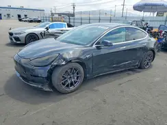 5YJ3E1EA0KF425762 2019 TESLA MODEL 3