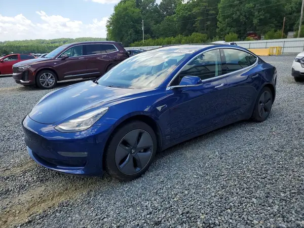 5YJ3E1EA0KF427088 2019 TESLA MODEL 3 - Image 1