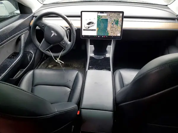5YJ3E1EA0KF430749 2019 TESLA MODEL 3 - Image 8