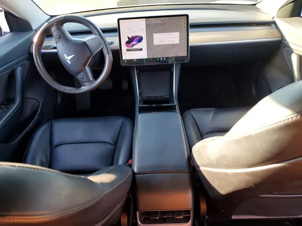 5YJ3E1EA0KF434879 2019 TESLA MODEL 3 - Image 8