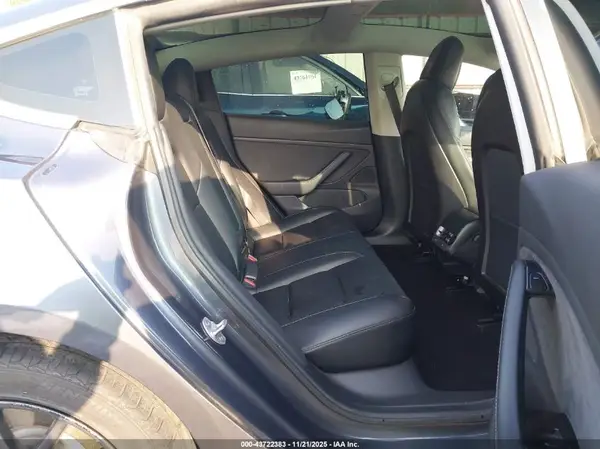 5YJ3E1EA0KF435319 2019 TESLA MODEL 3 - Image 8