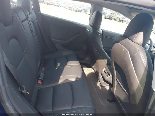 5YJ3E1EA0KF435501 2019 TESLA MODEL 3 - Image 8