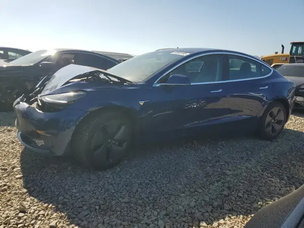 5YJ3E1EA0KF436096 2019 TESLA MODEL 3 - Image 1