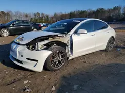 5YJ3E1EA0KF436597 2019 TESLA MODEL 3