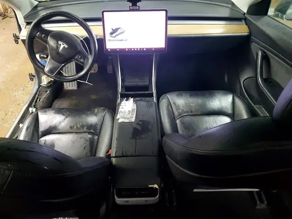5YJ3E1EA0KF449432 2019 TESLA MODEL 3 - Image 8