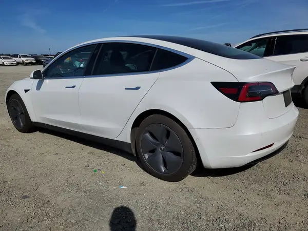 5YJ3E1EA0KF484374 2019 TESLA MODEL 3 - Image 2