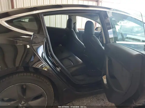 5YJ3E1EA0KF484391 2019 TESLA MODEL 3 - Image 8