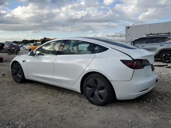 5YJ3E1EA0KF485718 2019 TESLA MODEL 3 - Image 2