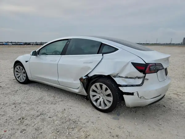 5YJ3E1EA0KF509242 2019 TESLA MODEL 3 - Image 2