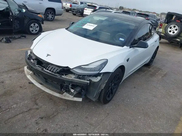 5YJ3E1EA0LF504284 2020 TESLA MODEL 3 - Image 2