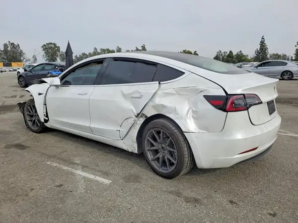5YJ3E1EA0LF504303 2020 TESLA MODEL 3 - Image 2
