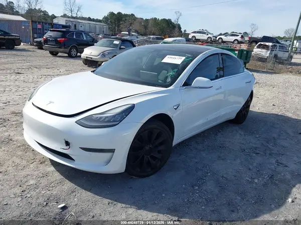 5YJ3E1EA0LF504589 2020 TESLA MODEL 3 - Image 2