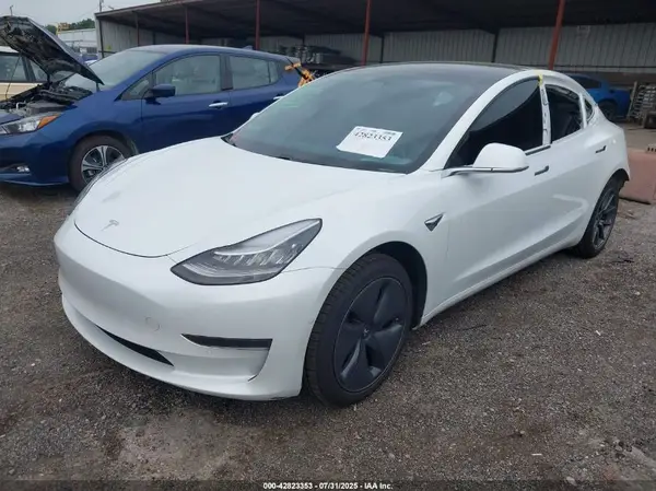 5YJ3E1EA0LF597484 2020 TESLA MODEL 3 - Image 2