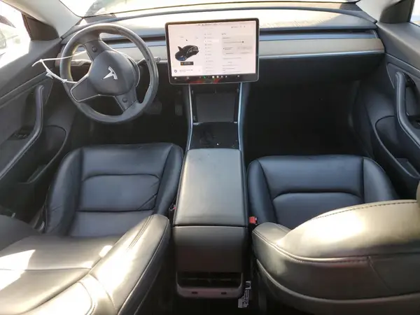 5YJ3E1EA0LF598196 2020 TESLA MODEL 3 - Image 8