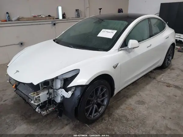 5YJ3E1EA0LF612680 2020 TESLA MODEL 3 - Image 2