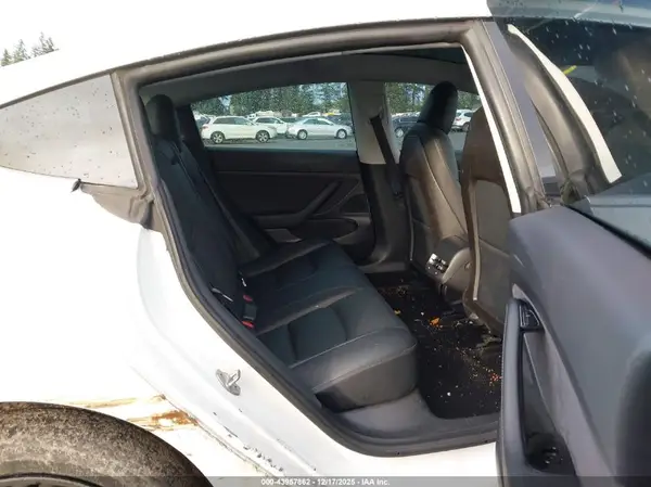 5YJ3E1EA0LF612906 2020 TESLA MODEL 3 - Image 8