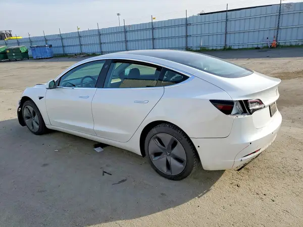 5YJ3E1EA0LF613411 2020 TESLA MODEL 3 - Image 2