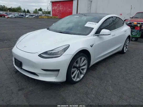 5YJ3E1EA0LF614302 2020 TESLA MODEL 3 - Image 2