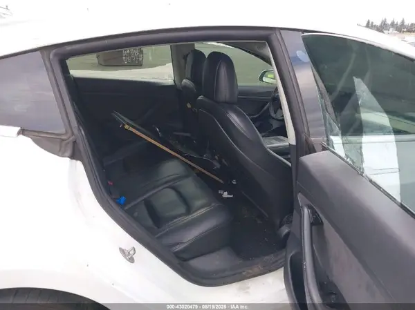5YJ3E1EA0LF614302 2020 TESLA MODEL 3 - Image 8